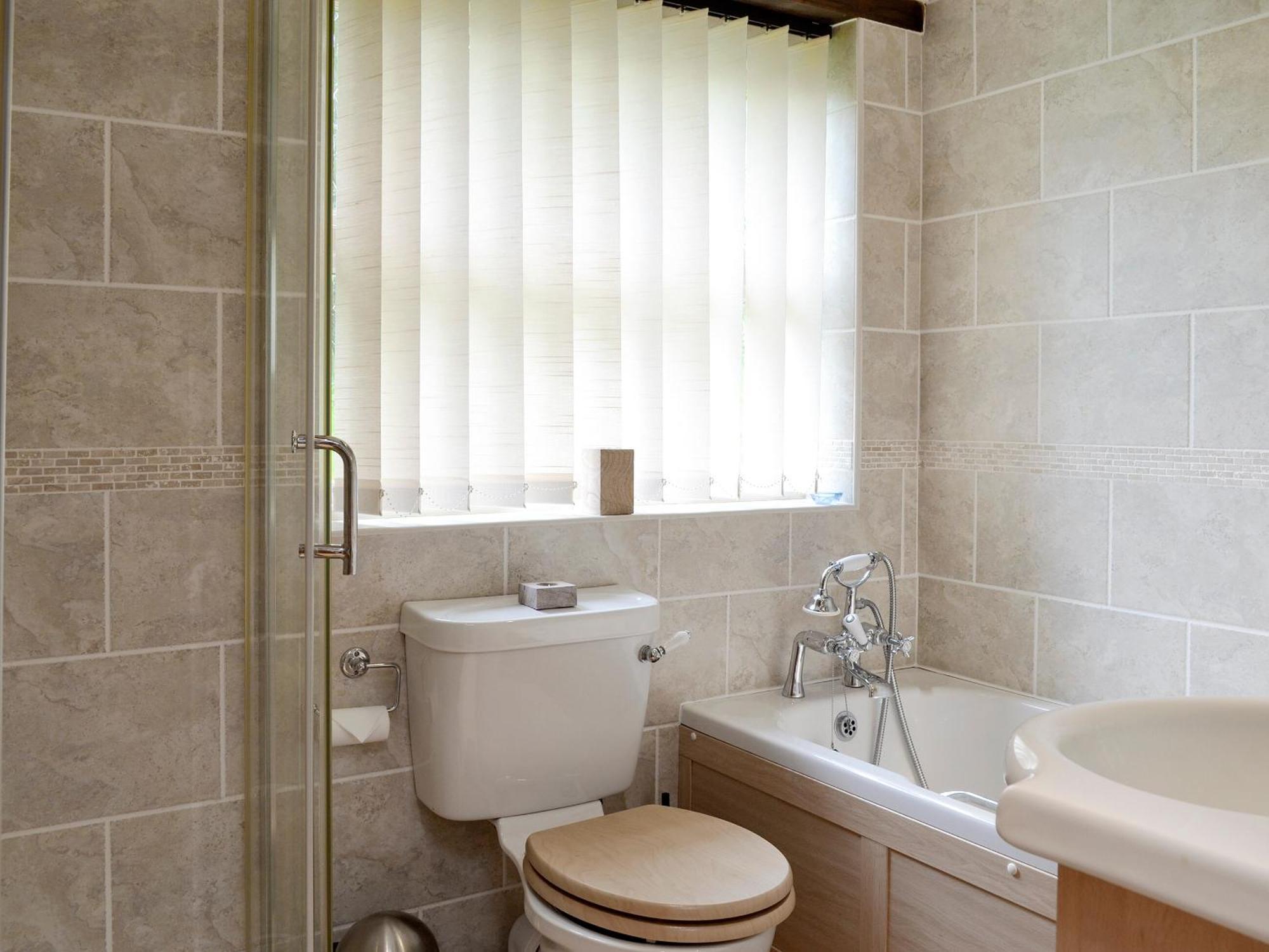 Walled Garden Lodge Ryehill المظهر الخارجي الصورة